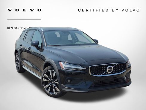 Used 2026 Volvo V60 B5 Cross Country Ultra AWD/4WD image 1