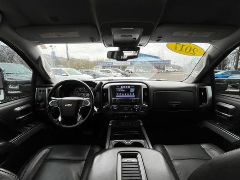 Used 2017 Chevrolet Silverado 3500 LTZ w/ Duramax Plus Package image 20