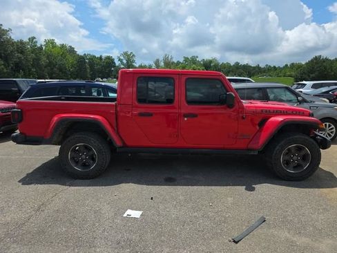 Used 2022 Jeep Gladiator Rubicon w/ Cold Weather Group AWD/4WD image 3