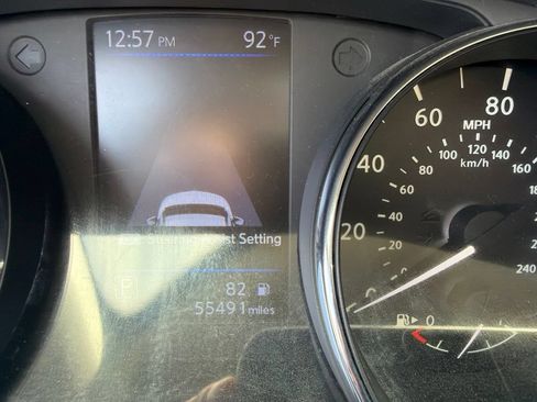 Used 2020 Nissan Rogue SV AWD/4WD image 12