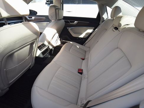 Used 2025 Audi A6 Premium Plus image 6