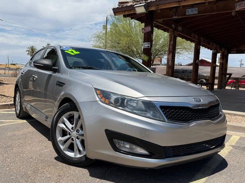 Used 2012 Kia Optima EX FWD image 2