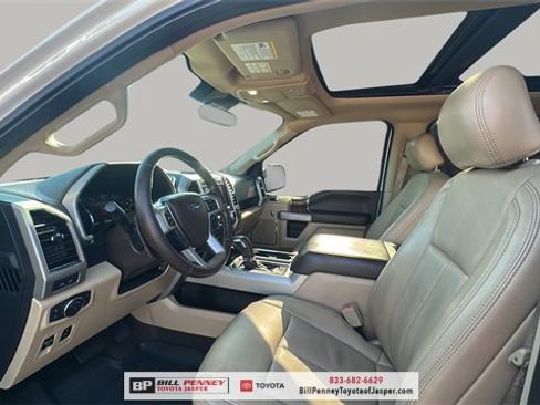 Used 2018 Ford F150 Lariat w/ Equipment Group 502A Luxury image 11