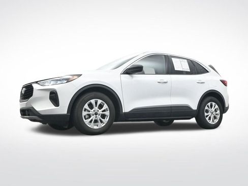 Used 2023 Ford Escape Active image 32