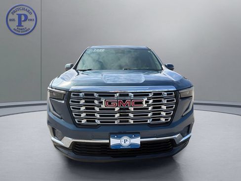 Used 2026 GMC Acadia Denali w/ Super Cruise Package AWD/4WD image 3
