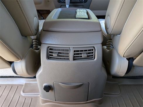 Used 2013 Nissan Armada SL image 13