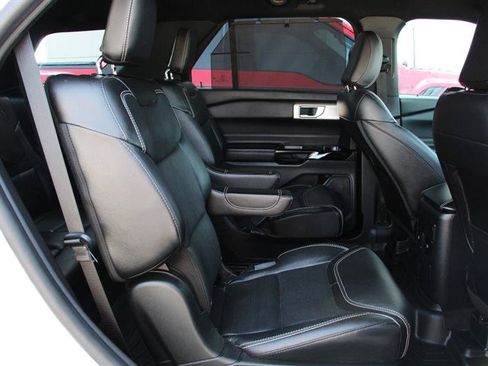 Used 2022 Ford Explorer ST w/ Equipment Group 401A AWD/4WD image 24