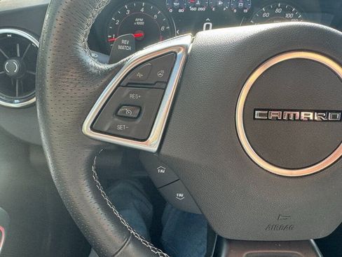 Used 2020 Chevrolet Camaro SS RWD image 16