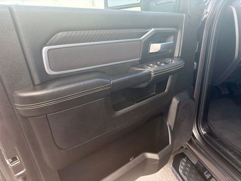 Used 2025 RAM 2500 Big Horn AWD/4WD image 7
