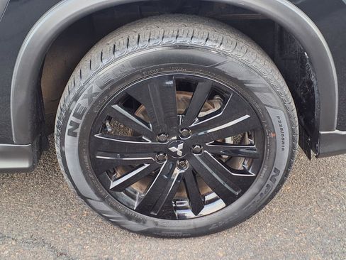 Used 2024 Mitsubishi Outlander Sport LE image 10