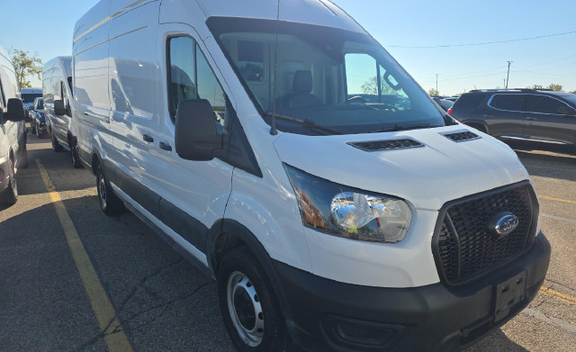 Used 2025 Ford Transit 250 148 High Roof Extended w/ Load Area Protection Package RWD image 3