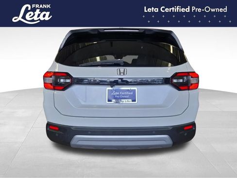 Used 2025 Honda Pilot EX-L image 5