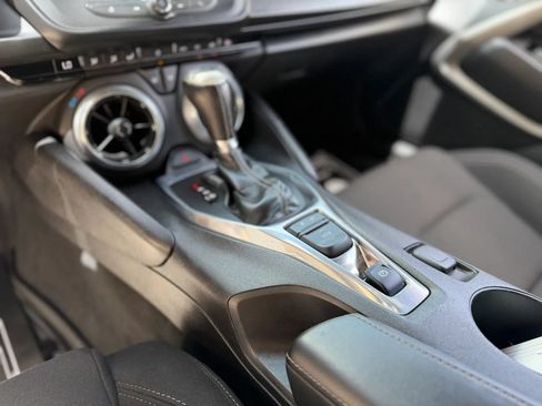 Used 2017 Chevrolet Camaro LT RWD image 16