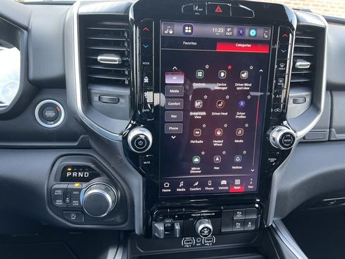 New 2026 RAM 1500 Big Horn AWD/4WD image 19