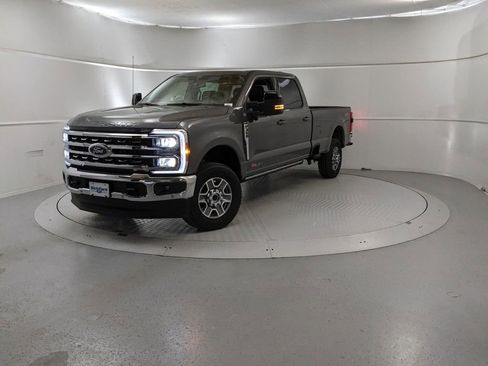 New 2025 Ford F350 Lariat w/ Lariat Ultimate Package image 6