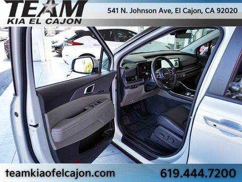 Certified 2026 Kia Carnival EX FWD image 38