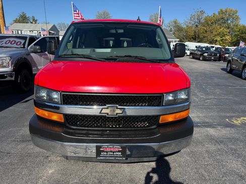 Used 2016 Chevrolet Express 3500 LT w/ LT Preferred Equipment Group image 3