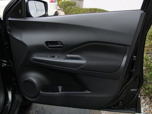 Certified 2024 Nissan Kicks S image 30