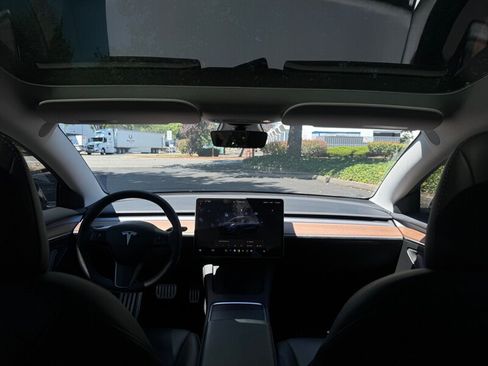 Used 2023 Tesla Model 3 Performance AWD/4WD image 20