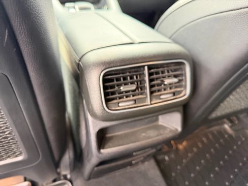 Certified 2020 Mercedes-Benz GLE 350 4MATIC image 21