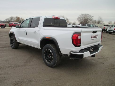 New 2026 GMC Canyon AT4 image 6