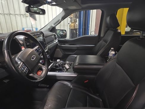 Used 2021 Ford F150 Lariat image 12