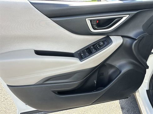 Used 2022 Subaru Forester Base image 21