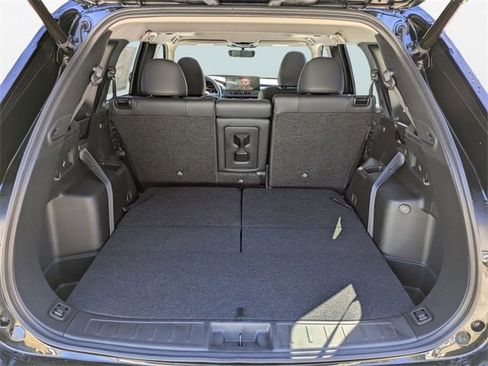 New 2025 Mitsubishi Outlander SEL image 13