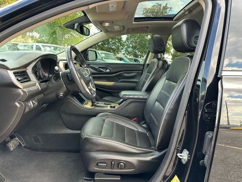 Used 2019 GMC Acadia Denali image 14