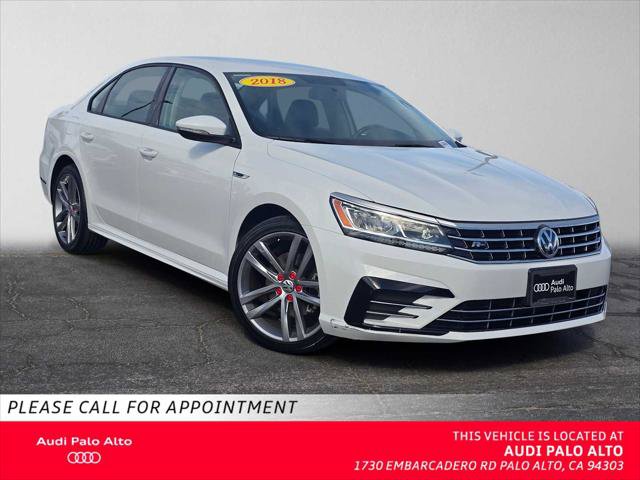 Used 2018 Volkswagen Passat 2.0T R-Line w/ R-Line Lighting Package FWD image 1