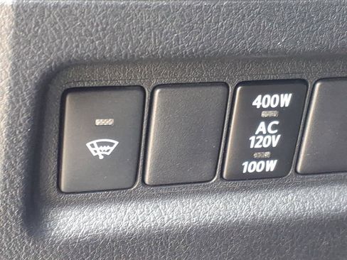 Used 2018 Toyota 4Runner Limited image 7