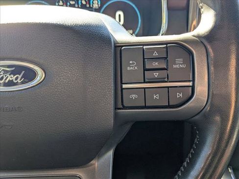 Used 2022 Ford F150 Lariat image 12