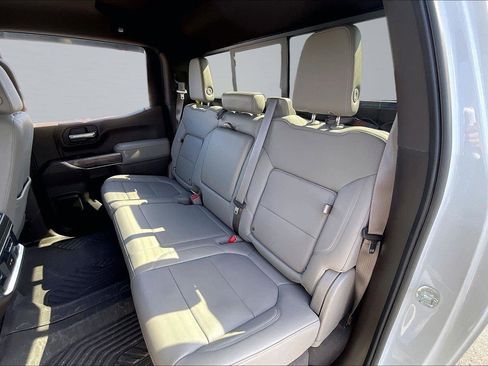 Used 2021 Chevrolet Silverado 1500 LTZ AWD/4WD image 27