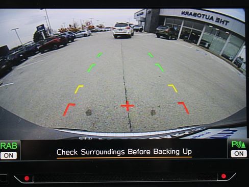 Certified 2022 Subaru Ascent Limited w/ Technology Package image 21