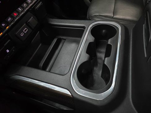 Used 2019 Chevrolet Silverado 1500 LT Trail Boss AWD/4WD image 29