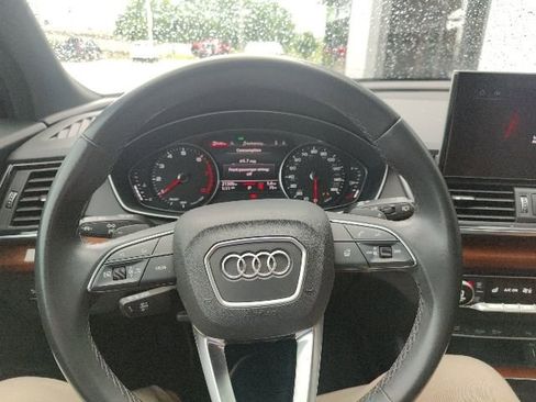 Used 2022 Audi Q5 2.0T Premium w/ Convenience Package AWD/4WD image 31