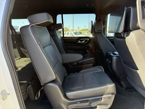 Used 2024 Chevrolet Suburban Premier w/ Max Trailering Package image 12