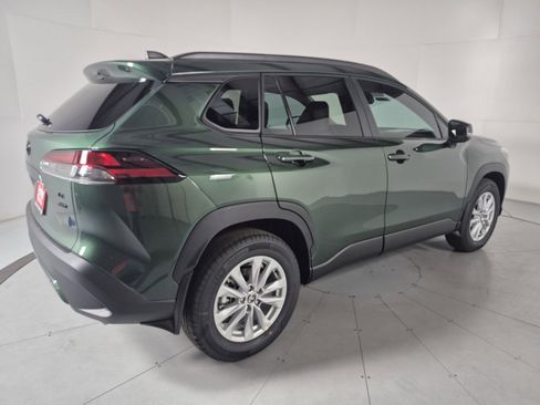 New 2026 Toyota Corolla Cross LE image 5