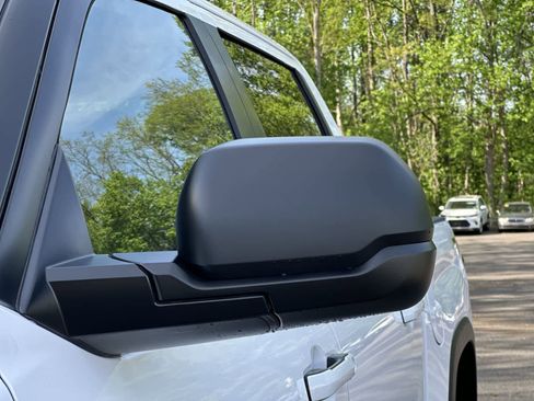 New 2026 Toyota Tundra SR5 AWD/4WD image 14