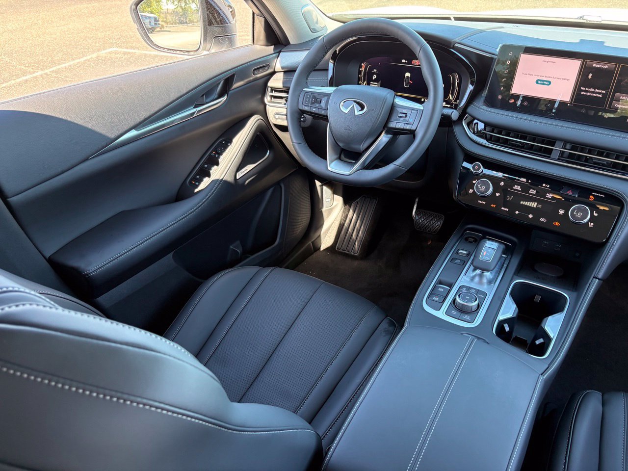 New 2027 INFINITI QX60 Luxe FWD image 17