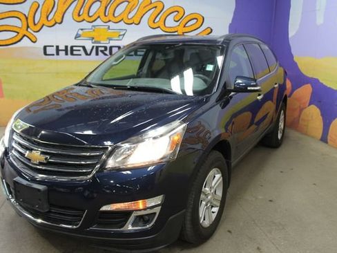 Used 2017 Chevrolet Traverse LT w/ True North Edition FWD image 4