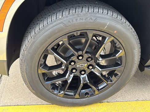 New 2026 Chevrolet Tahoe Premier AWD/4WD image 13