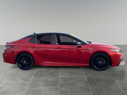 Used 2021 Toyota Camry XSE w/ Navigation Upgrade Package image 6