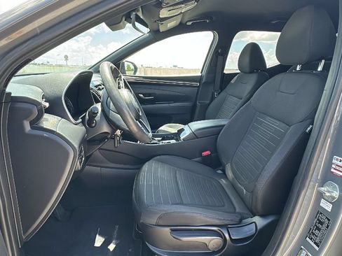 Used 2022 Hyundai Santa Cruz SE FWD image 4