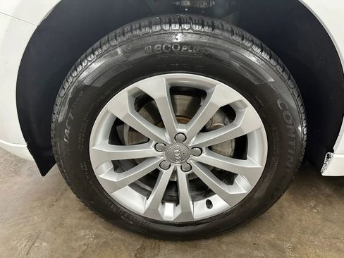 Used 2016 Audi Q5 2.0T Premium Plus w/ Technology Package AWD/4WD image 14