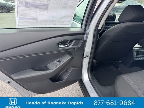 New 2026 Honda Accord LX image 27