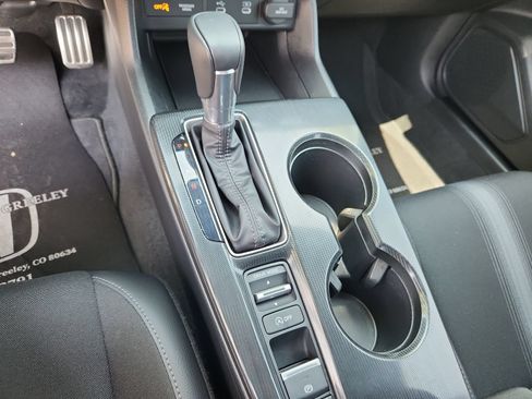 Certified 2025 Honda Civic Sport image 22