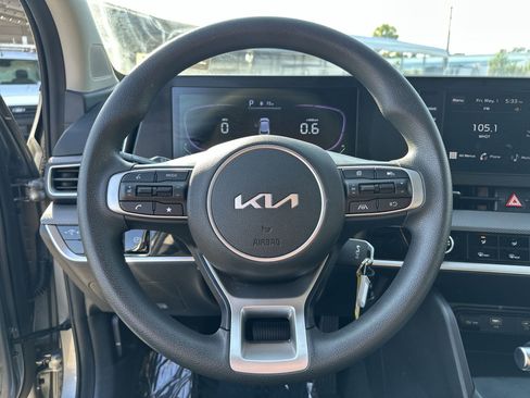 Certified 2023 Kia Sportage LX AWD/4WD image 11