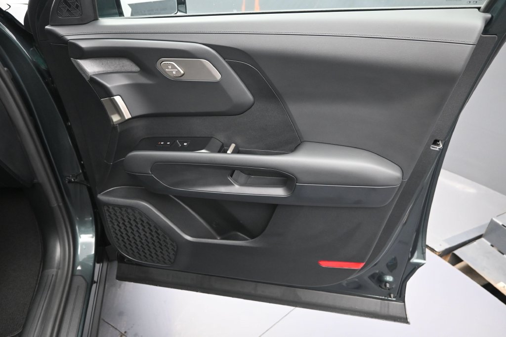 New 2027 Kia Telluride EX FWD image 39