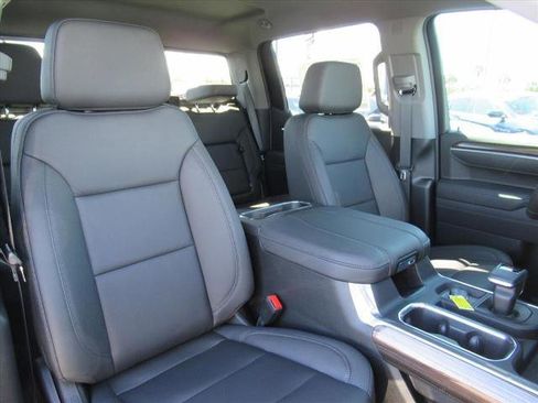 New 2026 Chevrolet Silverado 1500 LT w/ Z71 Off-Road Package image 11